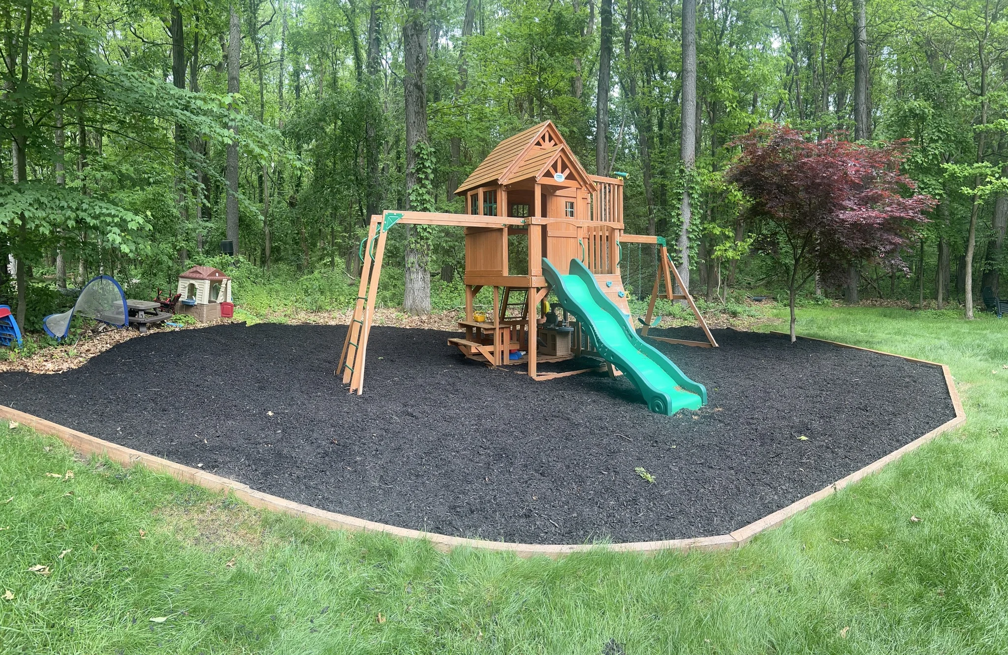 Mulch playground area in Milford, MI